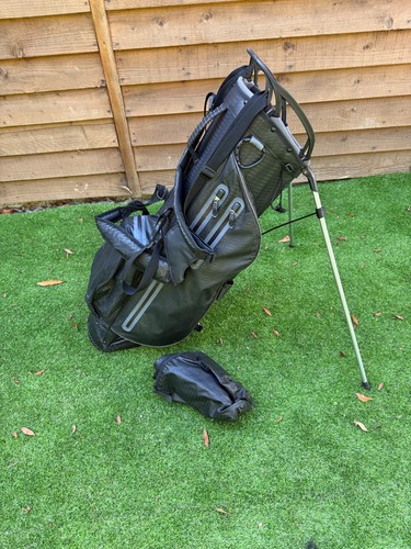 Ouul waterproof golf - golf, stand